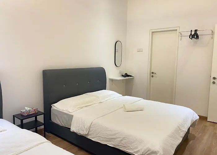 Cozywhite Stay @ The Cove Hillside Residential